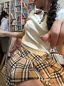 secretly_masturbating webcam