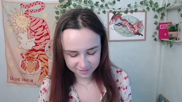 VeryVeryVeryShy_ live cam on StripChat