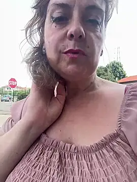 Sunbelxx live cam
