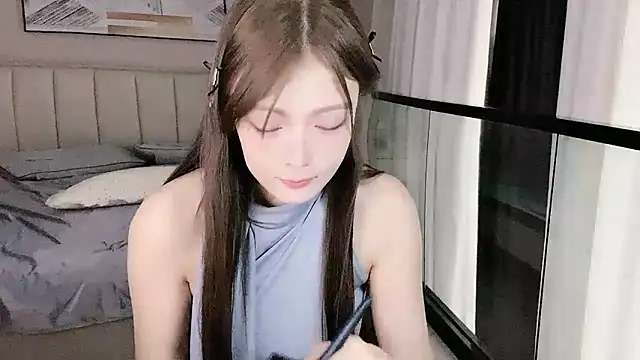 Annnnqi-77 webcam