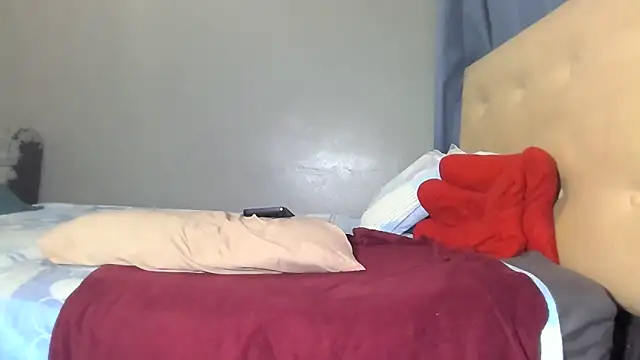 Sweetslender live cam