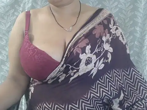 cute-priy webcam