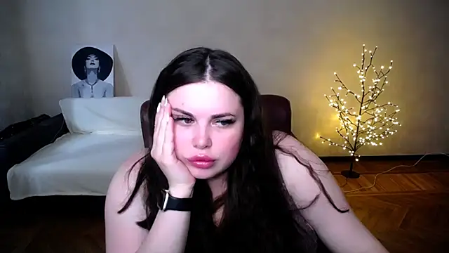 Emily_Mo webcam