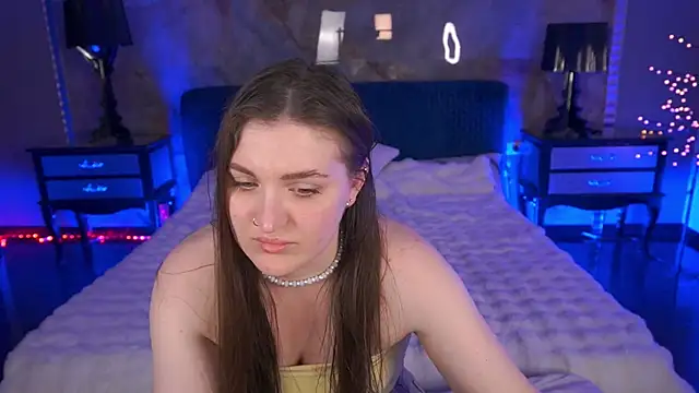 EmmyCharmm webcam