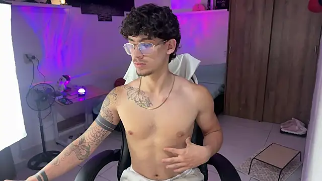 Kisan_Smith webcam