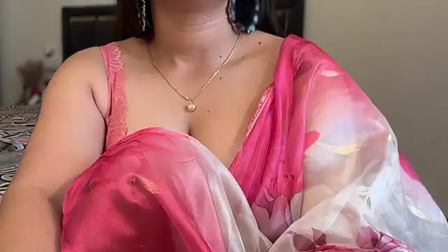Princess-69 webcam