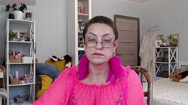 Watch BloomingAllure live on EroticFlix - High definition streams