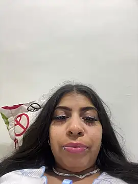 Rachellcooperrr webcam