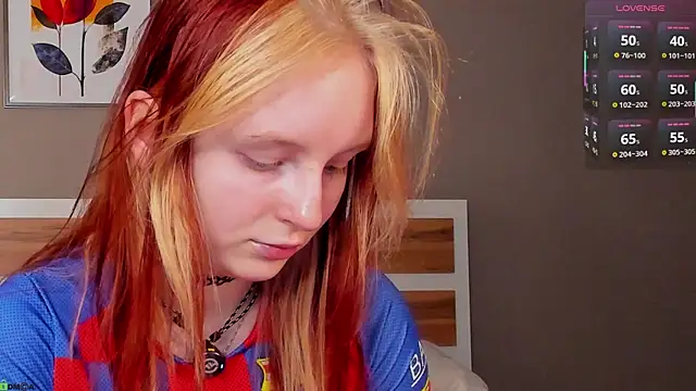 Watch AngelWisee live on EroticFlix - High definition streams