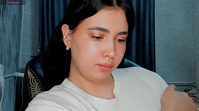 Diara_1an webcam