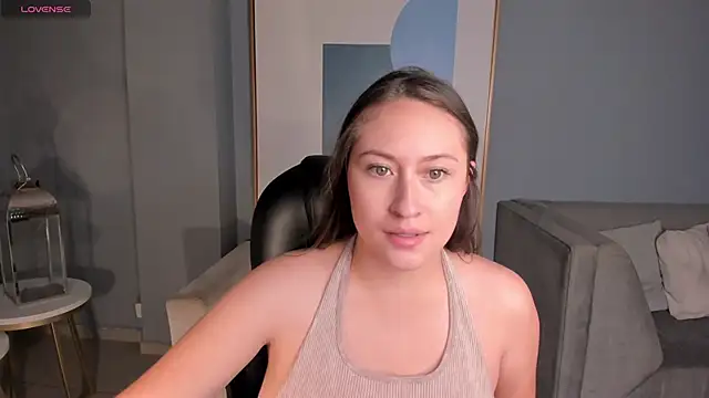 Watch AmyRosse_X live on EroticFlix - High definition streams