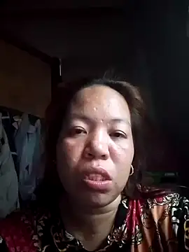 sweet_lhyn webcam