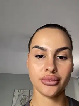 BabyyGirll_ webcam