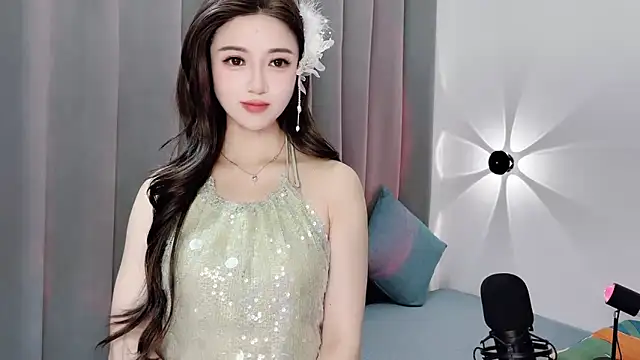Momo-Wow webcam