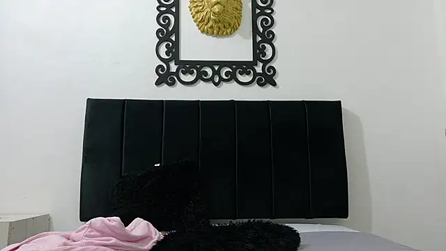 PinkQueen23