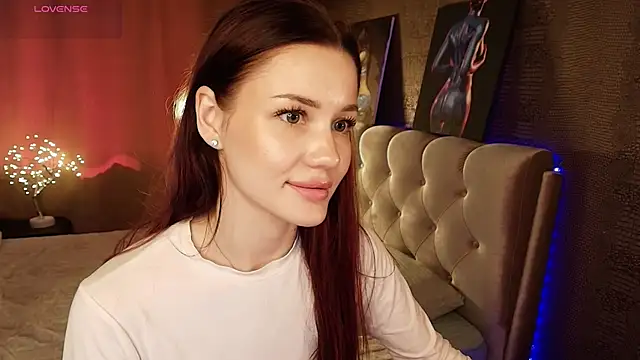Aria_Mila webcam