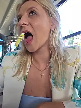 KaylinJan webcam
