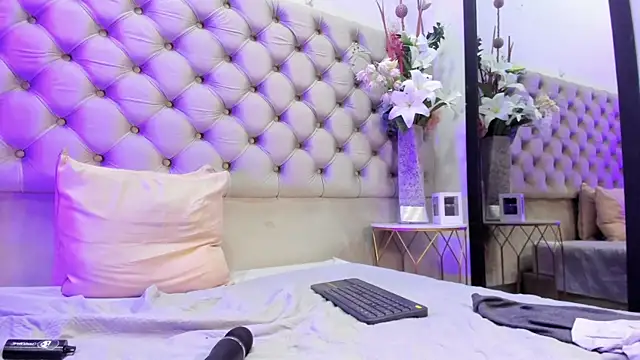 LezyTompson webcam