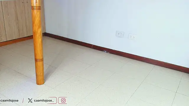 Milo_K live cam