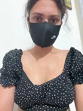 kavyq3791 webcam