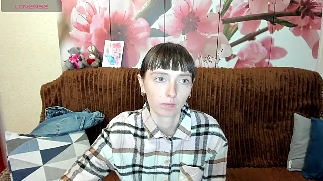 TayanaJons webcam