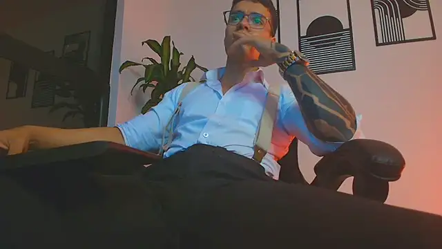 ALPHA_DOMINUS_ webcam