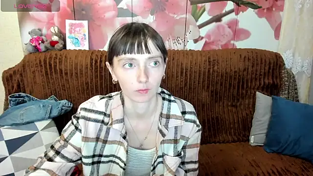 TayanaJons webcam