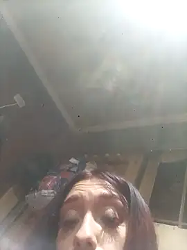 bbferlinaa live cam