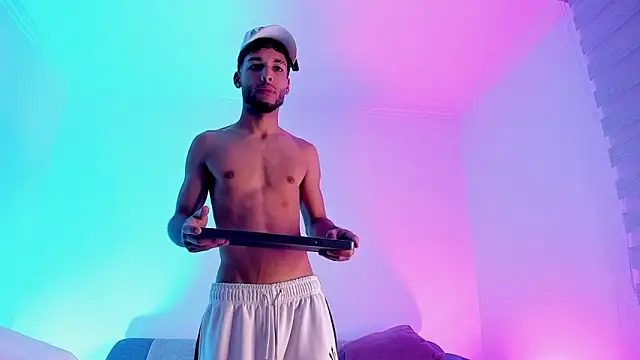 Thiagoferreti live cam