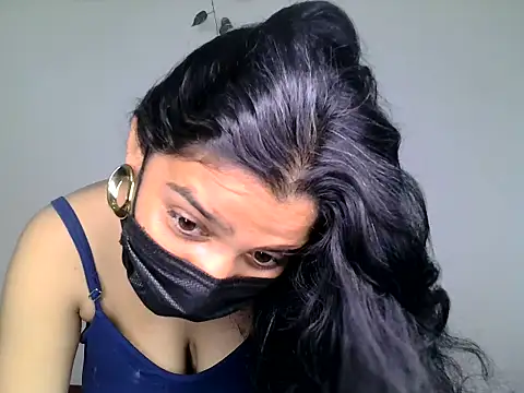 suzan_melly - Suzan_melly's free webcam - UK Sex Cams
