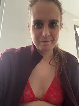 Chantalee webcam