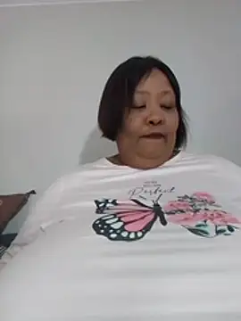 nancy111 live cam