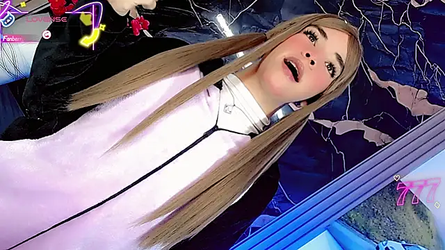 Modella: moon_sweet-