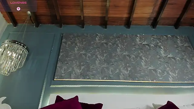 MiaKay1 live cam
