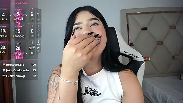 Modèle: Ashley_piinkk_