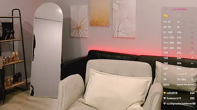 Ella_Sea webcam