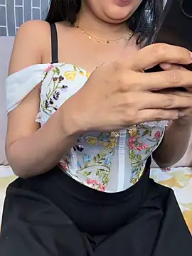 escape_with_me live cam