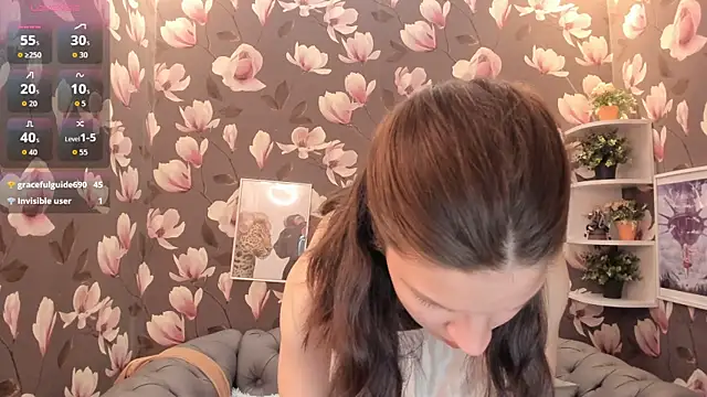MelaniGrand webcam
