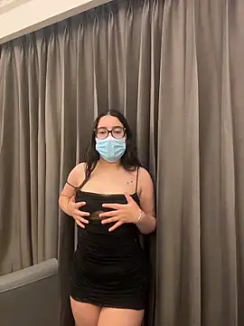 jAsMinE678