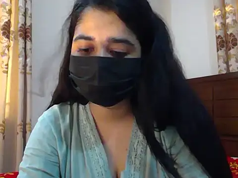 A-Whitesexygirl webcam