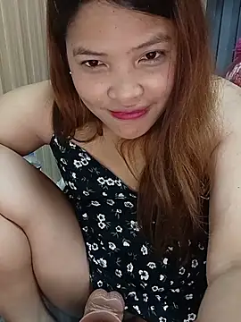 QUEEN_Sexlover_AsianPH live cam