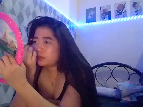 Asianhotskinny webcam