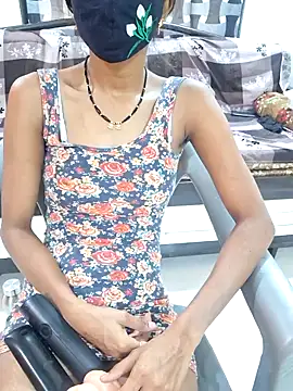 Marathi_Sayali webcam