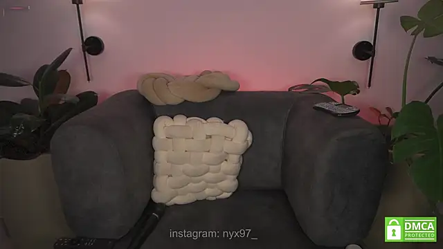 nyx_97 webcam