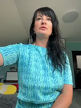 CherryCherry03 live cam