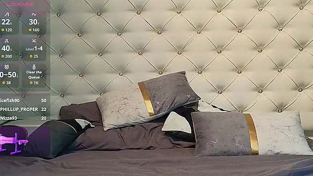 AmiellaRose webcam