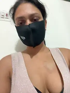 kavyq3791 webcam