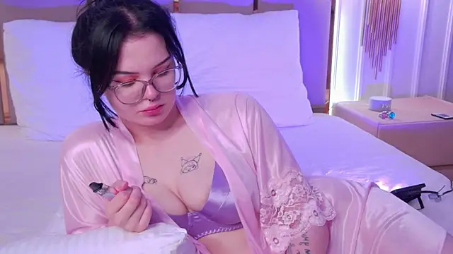CindyMil webcam