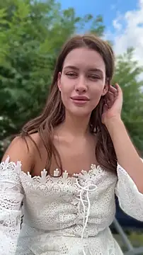 KikiWatson Hottest Webcams