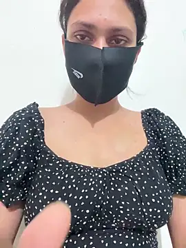 kavyq3791 webcam